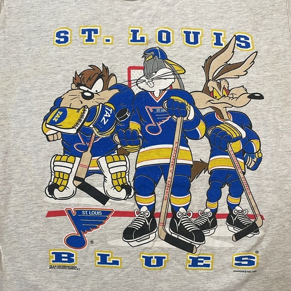 Vintage Looney Tunes St.Louis Blues Single Stitch Changes White Unisex TShirt - Picture 2 of 7